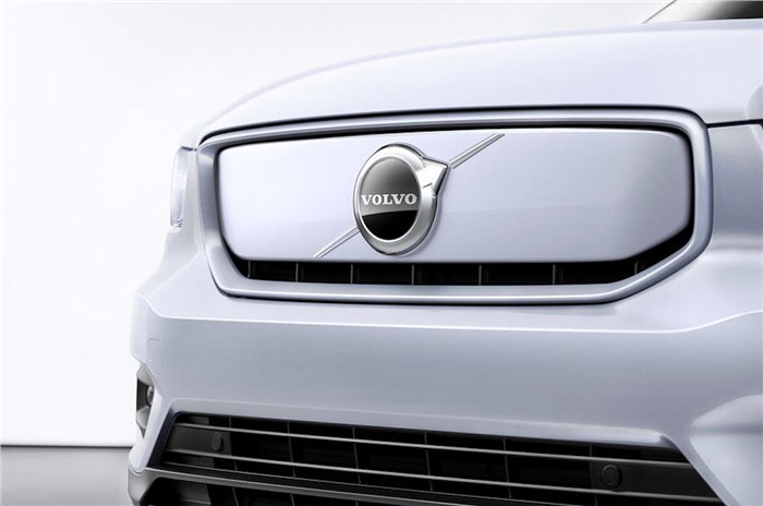 Volvo to go fully electric by 2030 and shift all sales online